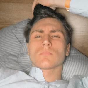 Meet your Posher, Dylan